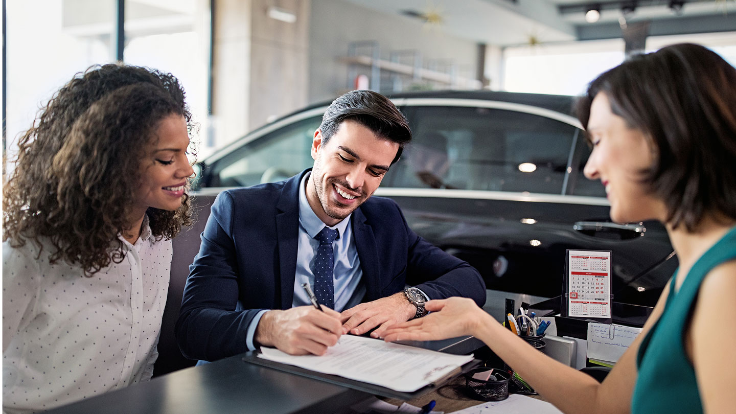 Pros and Cons of Refinancing an Auto Loan Chase
