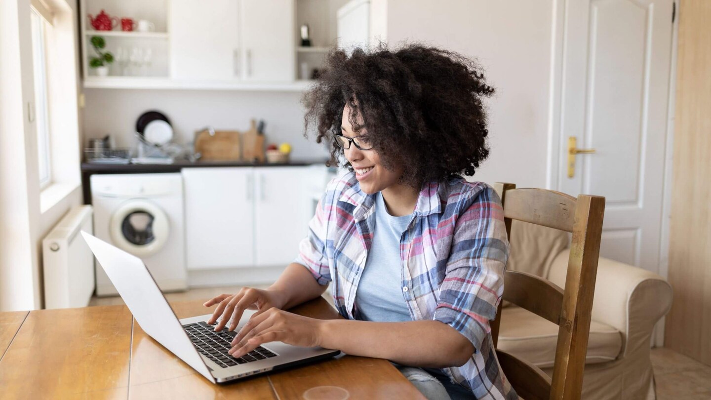 How a Refinance Calculator Can Help Save Money Mortgage