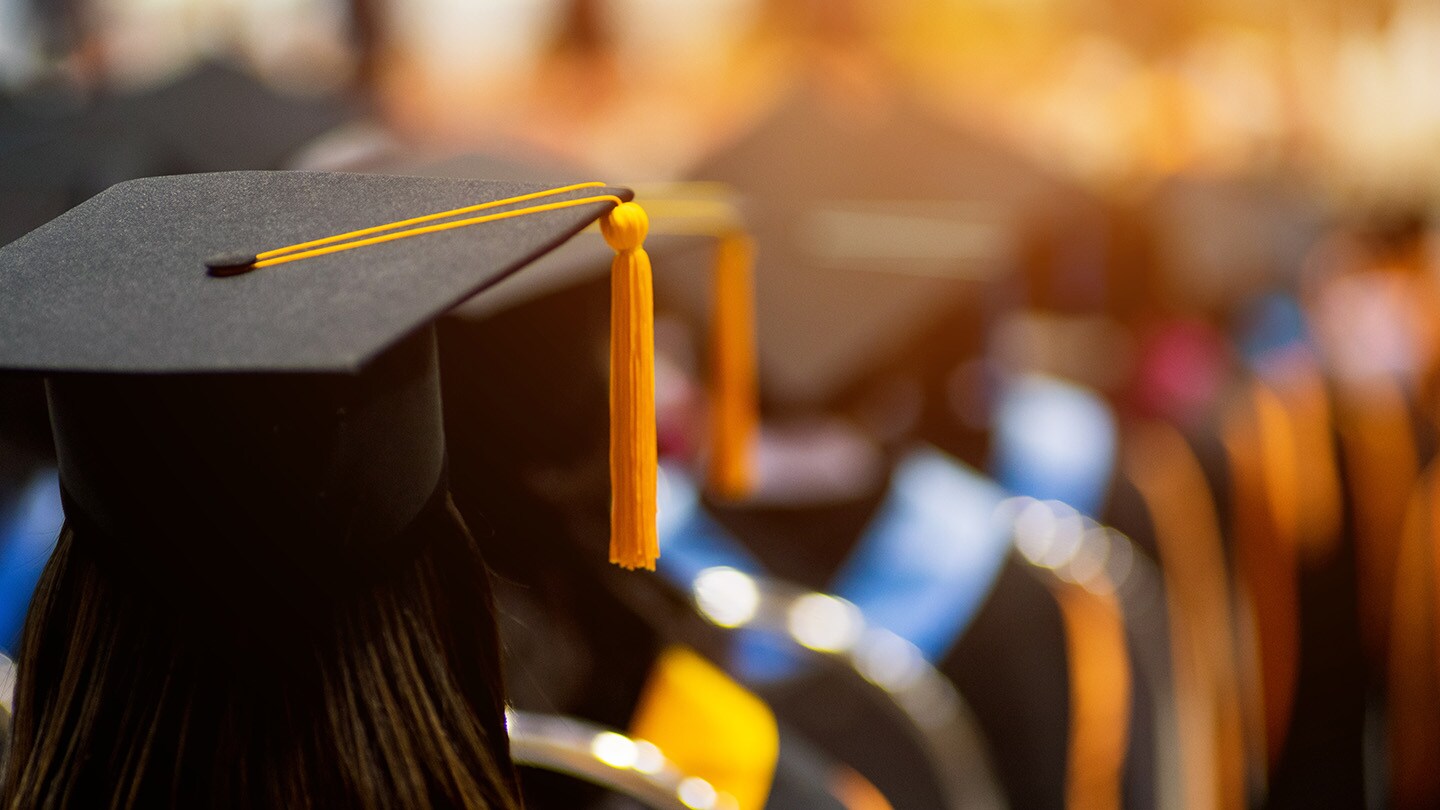 What’s the Difference Between Student Loan Refinancing and